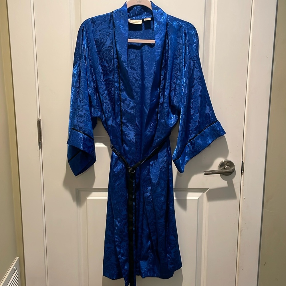 Vintage Victoria’s Secret Blue Floral Satin Robe - One Size